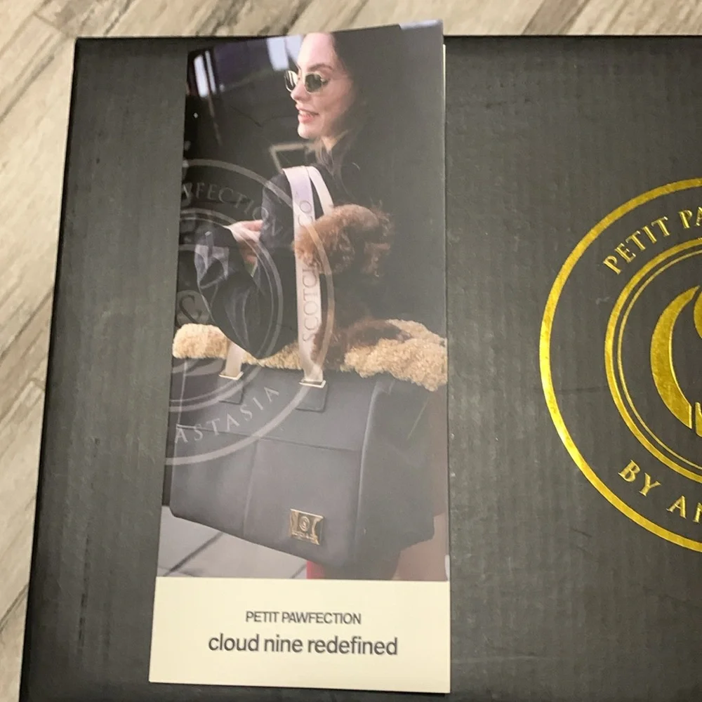 Petit Pawfection by Anastasia Scotch & Co. High End Pet Handbags Brand New